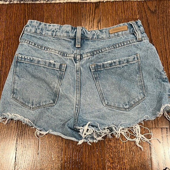 Blank NYC THE BARROW Vintage High Rise Jean Shorts - Picture 3 of 6